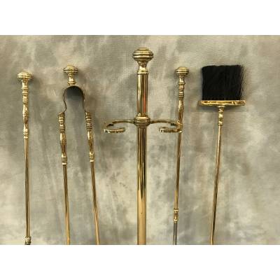 Stack Servant in vintage brass 19 th including 4 rooms