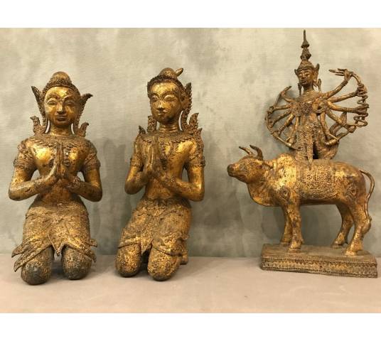 3 pièces en bronze bouddhas d'époque fin 19 ème