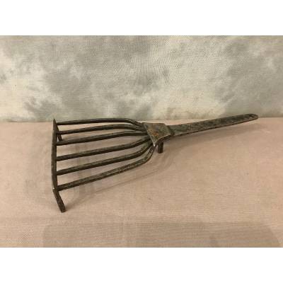 Ancient Iron Drilled Meat Grill 19 th