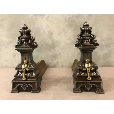 Beaux chenets old in polished cast iron 19 th