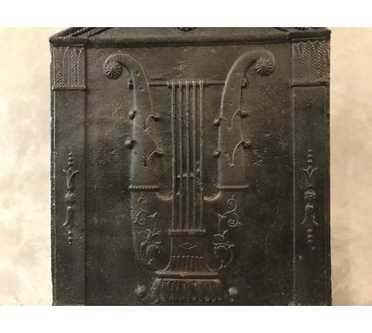 Belle plaque de cheminée ancienne en fonte d'époque fin 18 ème