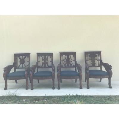 Suite of 4 large armchairs in solid mahogana style