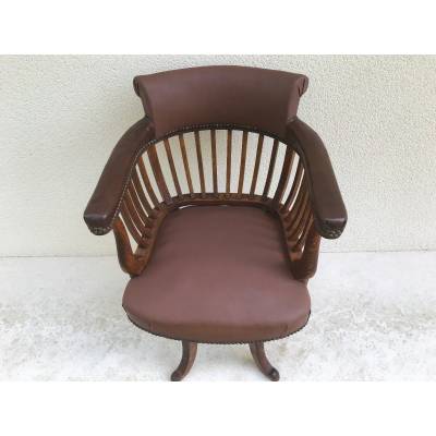 American office chair in model oak rotating around 1900