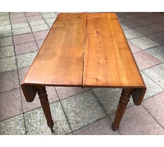 Table de salle à manger ancienne en merisier massif d'époque 19 ème