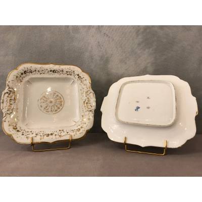 Pair of Old Paris porcelain cake dishes "Jacob Petit"