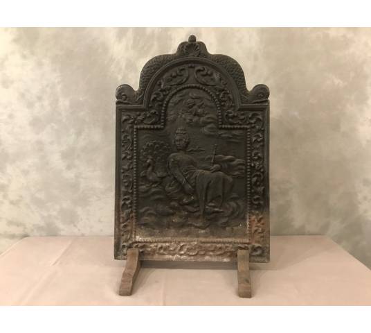 Ancient fireplace plate in cast iron 47.5X 70 cm then 18 th