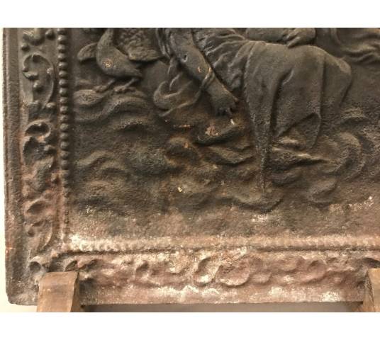 Ancient fireplace plate in cast iron 47.5X 70 cm then 18 th