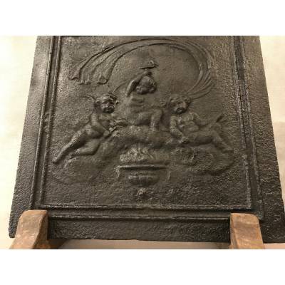 Petite plaque de cheminée ancienne en fonte d'époque 18 ème