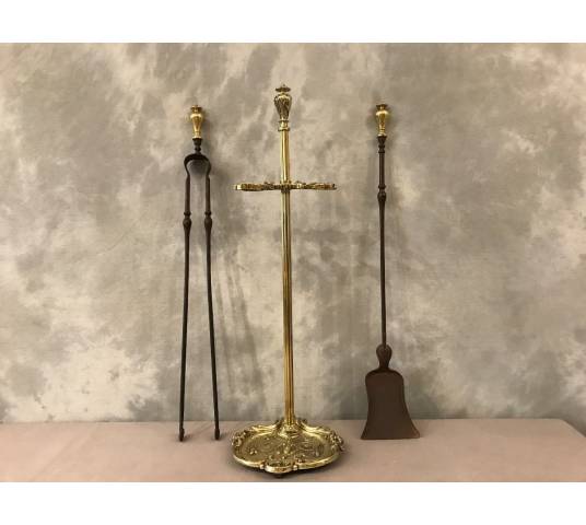 Bronze fireplace servant, shovel and clamp from the 19th century