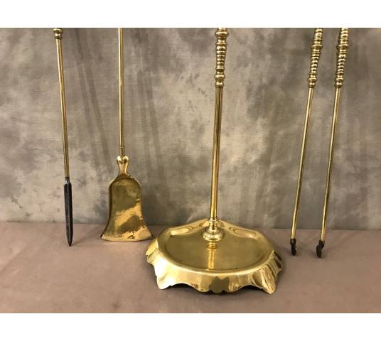 Beautiful 3-piece brass fireplace servant from the 19th century