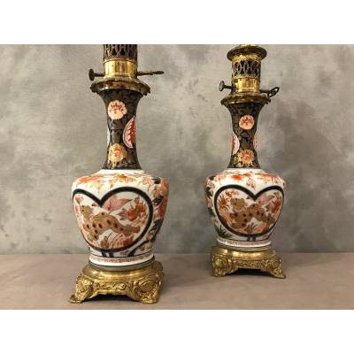 Beautiful pair of IMARI oil lamps, from the 19th century