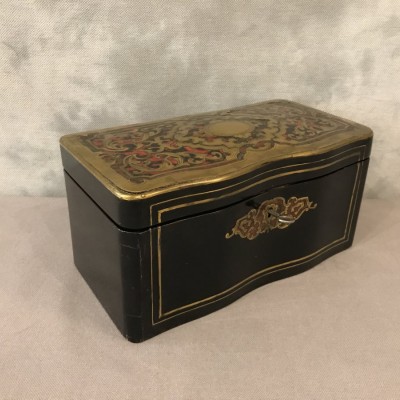 Eat tea box 19 th Napoleon III Boule