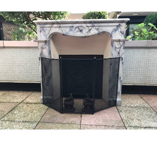 Small decorative fireplace in marbled painted wood from the late 19th century