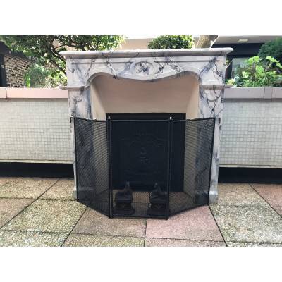 Small decorative fireplace in marbled painted wood from the late 19th century