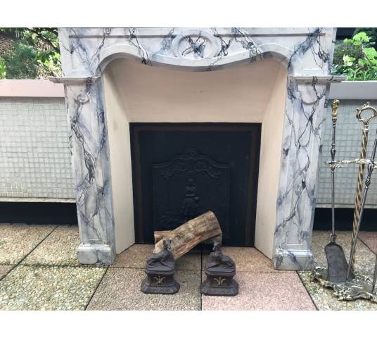 Small decorative fireplace in marbled painted wood from the late 19th century