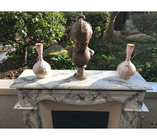 Small decorative fireplace in marbled painted wood from the late 19th century