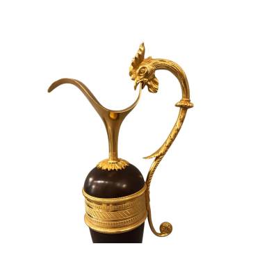 Beautiful gilded and patinated bronze ewer from the 19th Consulate period