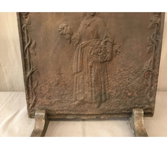 Petite plaque de cheminée ancienne en fonte d'époque fin 18 ème