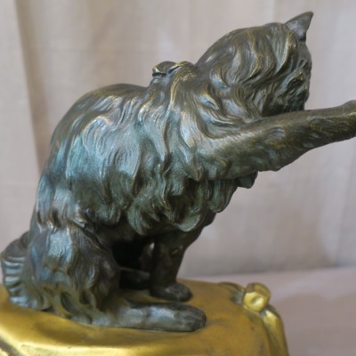 Ravissante paire de chenets en bronze doré "le chien et le chat"d'époque Louis XVI 18 ème