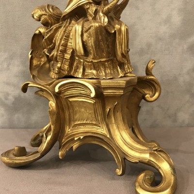 Ravissante paire de chenets en bronze doré d'époque 19 ème