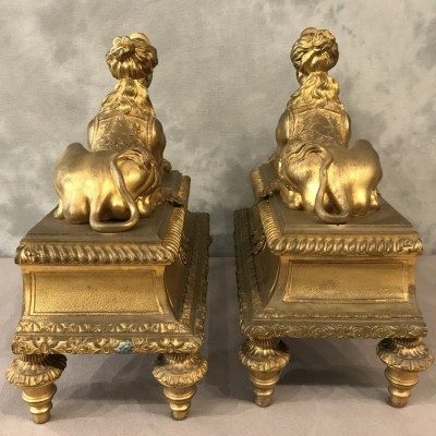 Paire de chenets en bronze doré aux sphinx d'époque 19 ème