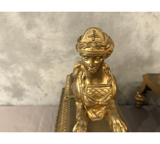 Paire de chenets en bronze gilt aux sphinx d' epoch 19 ème