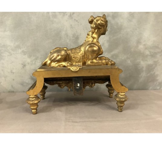 Paire de chenets en bronze gilt aux sphinx d' epoch 19 ème