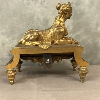 Paire de chenets en bronze gilt aux sphinx d' epoch 19 ème