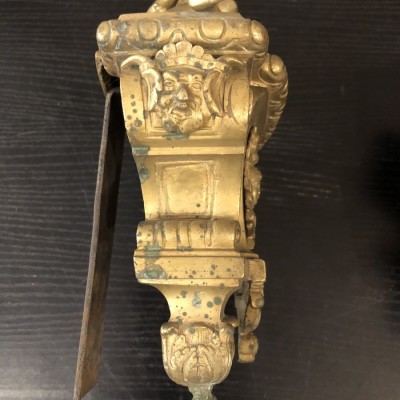 Paire de chenets anciens en bronze d'époque Régence