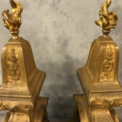 Beaux chenets en bronze doré d'époque Louis XIV Régence