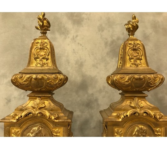 Beaux chenets en bronze doré d'époque Louis XIV Régence