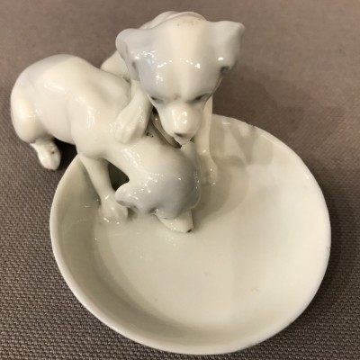 Petit vide-poches en porcelaine de Copenhague d'époque 19 ème