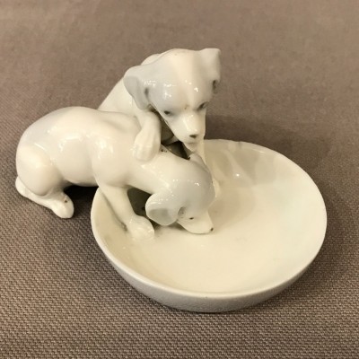 Petit vide-poches en porcelaine de Copenhague d'époque 19 ème