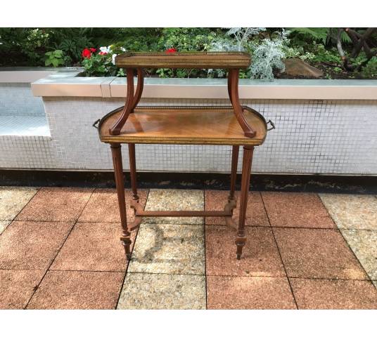 Table at the time 19 th Napoleon III in marquetry