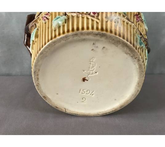 Cache pot en faience de Louvain d'époque 19 ème