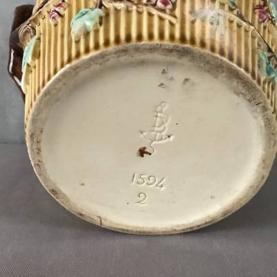 Cache pot en faience de Louvain d'époque 19 ème