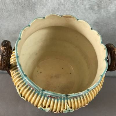 Cache pot en faience de Louvain d'époque 19 ème