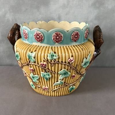 Cache pot en faience de Louvain d'époque 19 ème