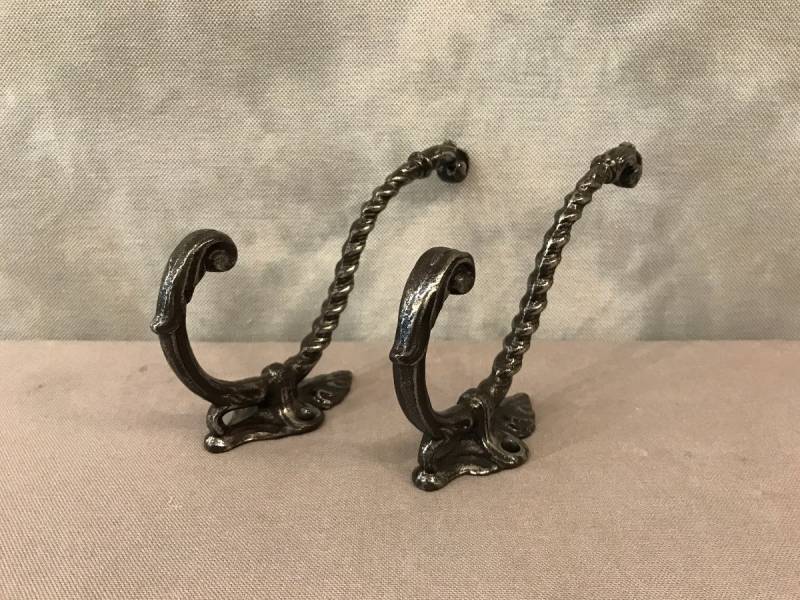 Pair of mantles, polished cast iron and period varnish 19 th