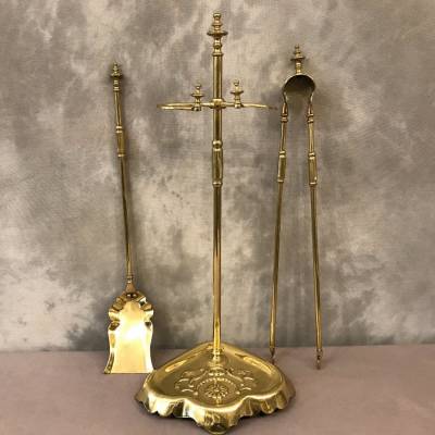 Servant of antique fireplace in vintage brass 19 th