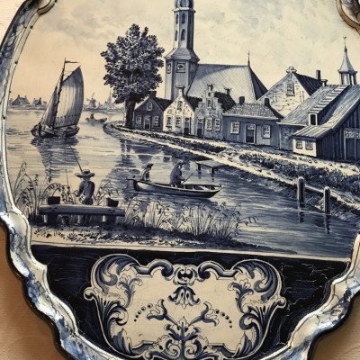 Beautiful large decorative plate in earthenware of epoch 19th painting