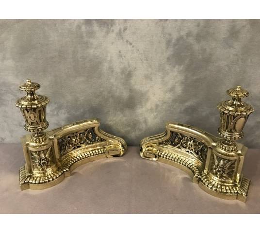 Pair of old, polished bronze caterpillars Louis XVI of the day 19 th