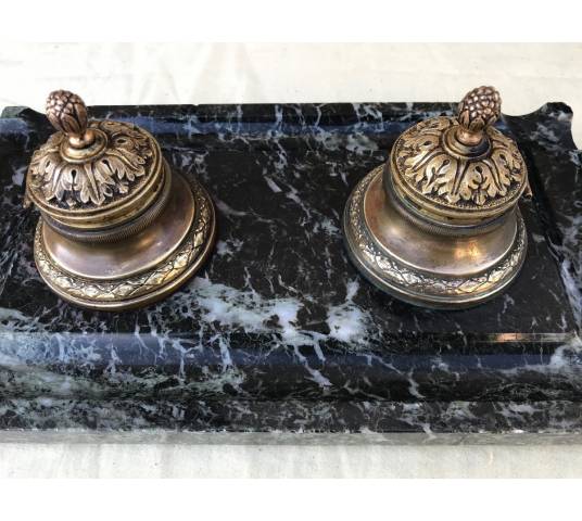 Bronze encrier on vintage green marble 19 th